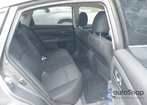 2017 Nissan Altima 2.5 S z USA, uszkodzony, nr VIN 1N4AL3AP8HN364874